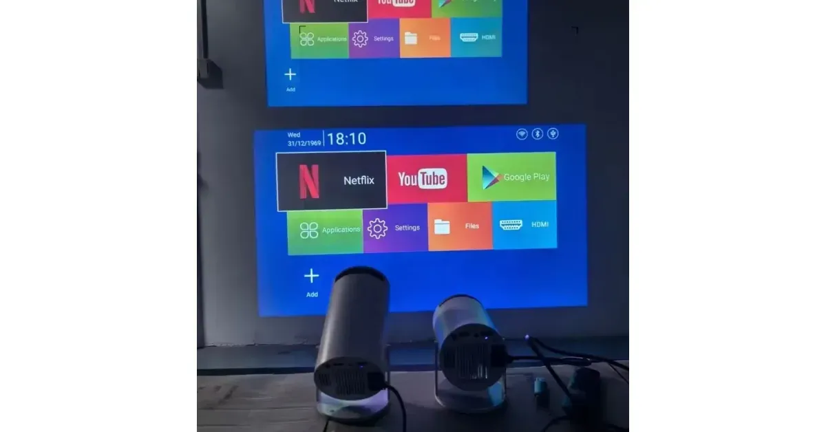 HY300 Pro מקרן חכם קומפקטי