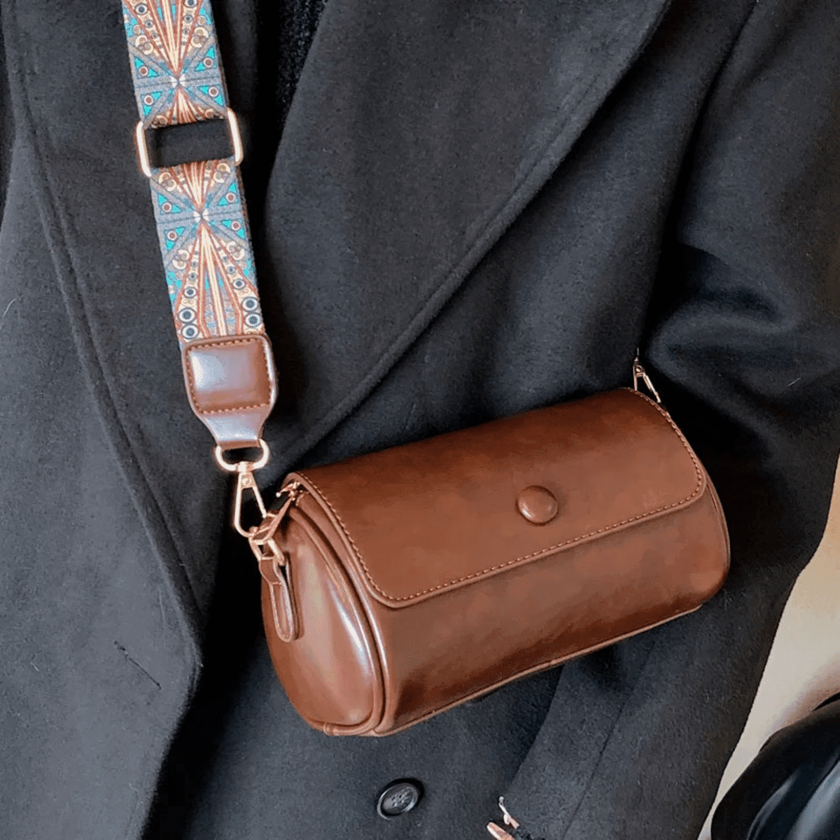 תיק כתף רטרו אופנתי לנשים עם רצועת Crossbody